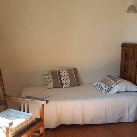 アルマーニュ・アン・プロヴァンス Domaine De Bertrandy Bed & Breakfast エクステリア 写真