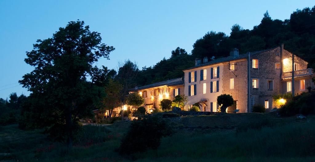 アルマーニュ・アン・プロヴァンス Domaine De Bertrandy Bed & Breakfast エクステリア 写真