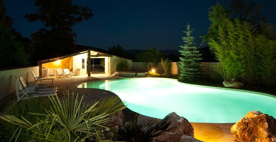 アルマーニュ・アン・プロヴァンス Domaine De Bertrandy Bed & Breakfast エクステリア 写真